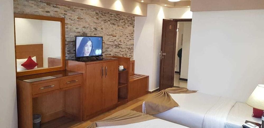 Nile Boutique Hotel At Nile Plaza Giza Екстер'єр фото