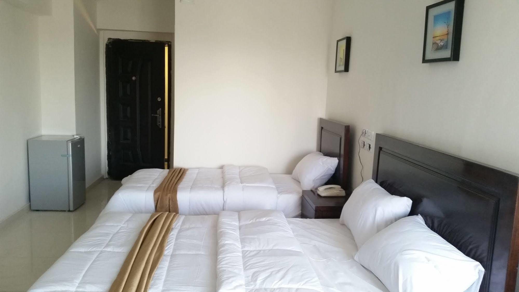 Nile Boutique Hotel At Nile Plaza Giza Екстер'єр фото